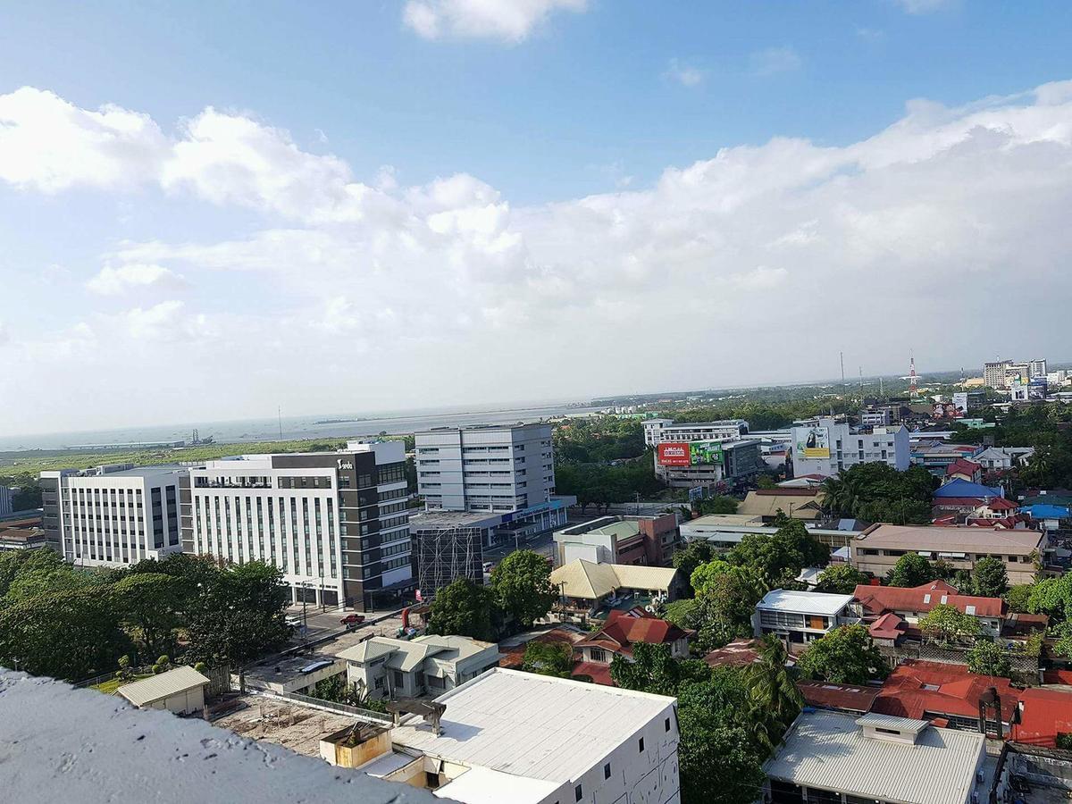 Yulz 516 At Cityscape Bacolod Ngoại thất bức ảnh
